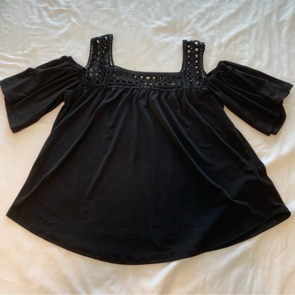 Black Crochet Lace Art Deco Vintage Sexy Luxury Fabric Cold Shoulder Top SZ M